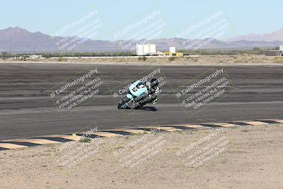 media/Jan-16-2026-CVMA Friday Practice (Fri) [[6f2bf47531]]/5-Racer 4-Trackday1/Session 2 (Bowl)/